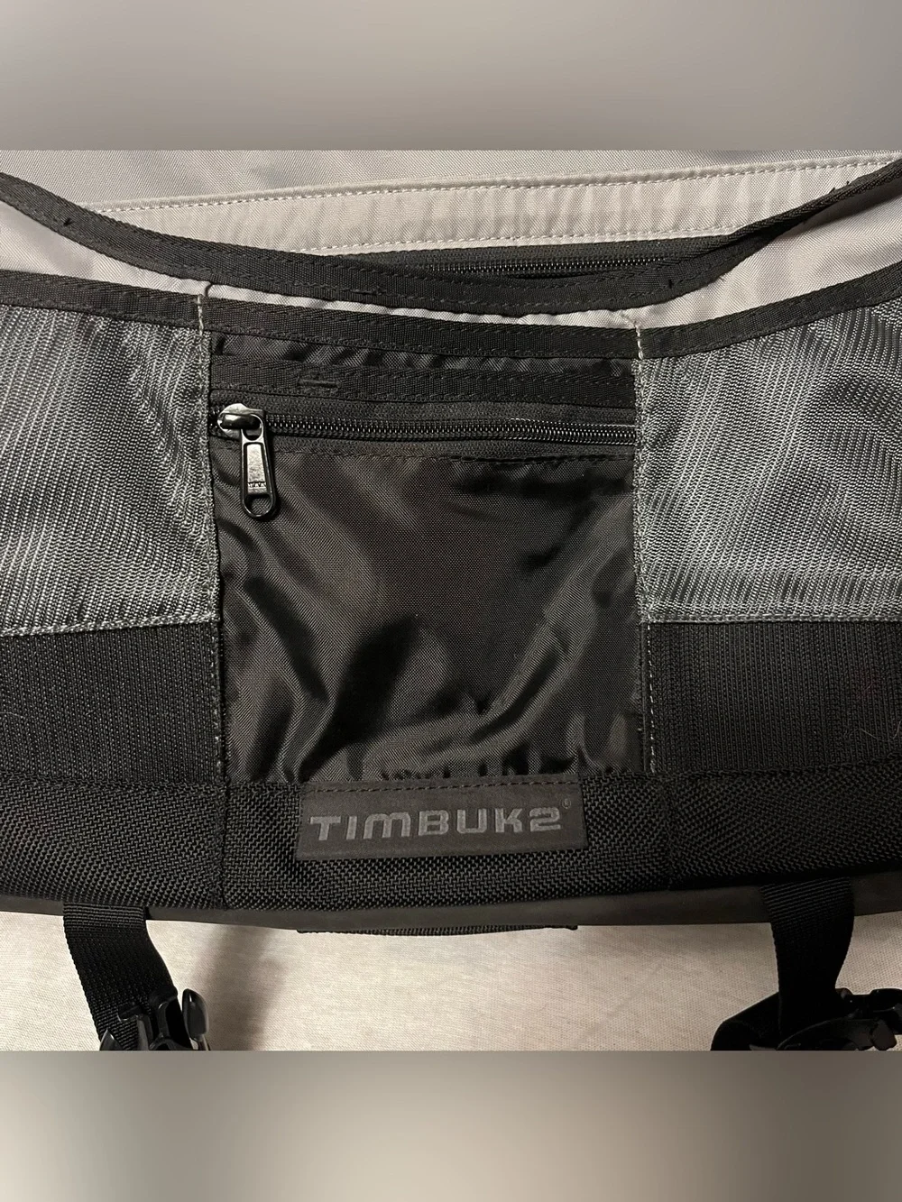 Timbuk2 black laptop